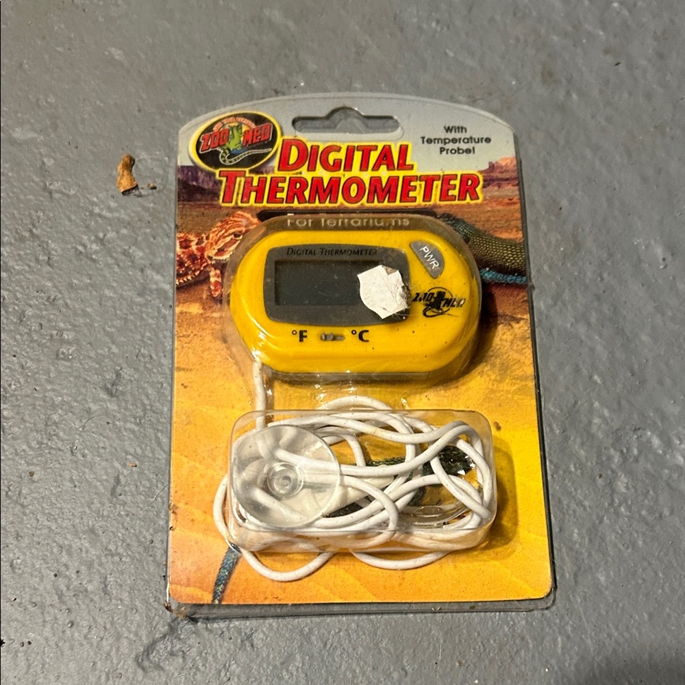 Zoo Med Digital Thermometer for Terrariums